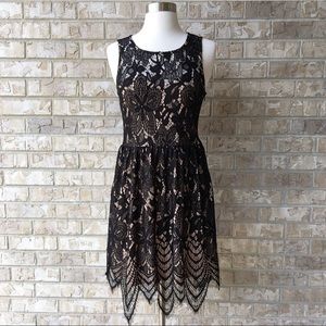 Love Fire Lace Lined Dress Size M 🌸